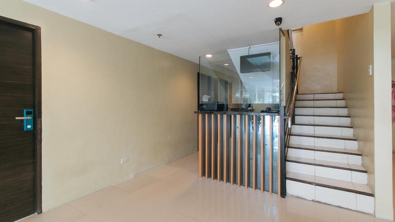 Urbanview At San Antonio'S Place Sampaloc Manila Exterior photo
